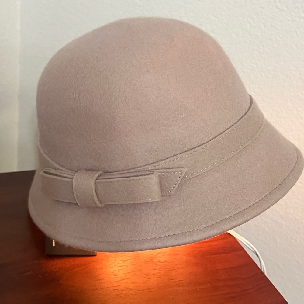 Woman Wool Hat